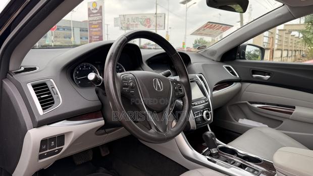 Acura TLX Tech FWD (2.4L 4cyl 8M) 2015 Black photo 3