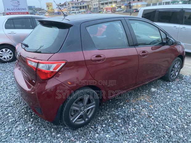 Toyota Yaris 2018 Brown