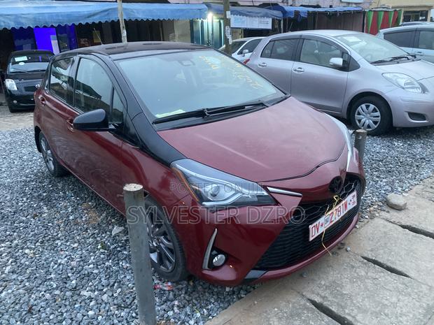 Toyota Yaris 2018 Brown