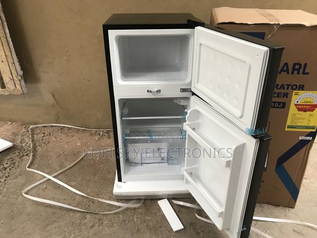 Massive Pearl Pf-90t-10j Doubledoor Top Freezer Fridge photo 2