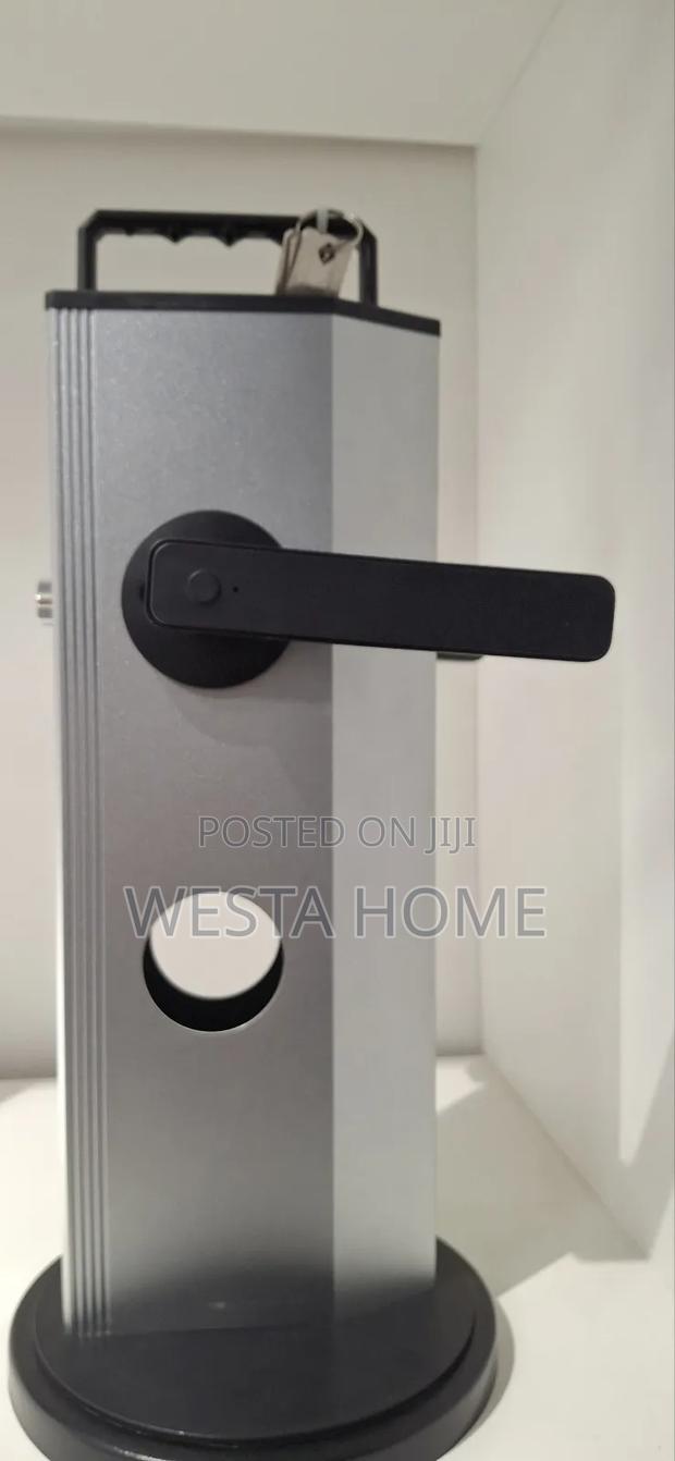 Handle Smart Lock photo 3