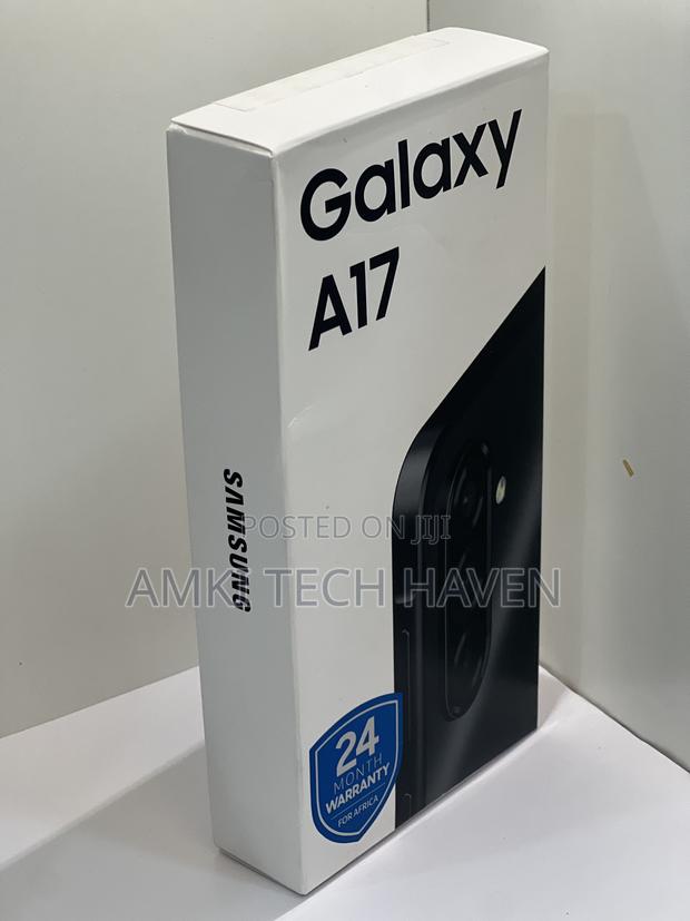 New Samsung Galaxy A17 128 GB Black photo 3