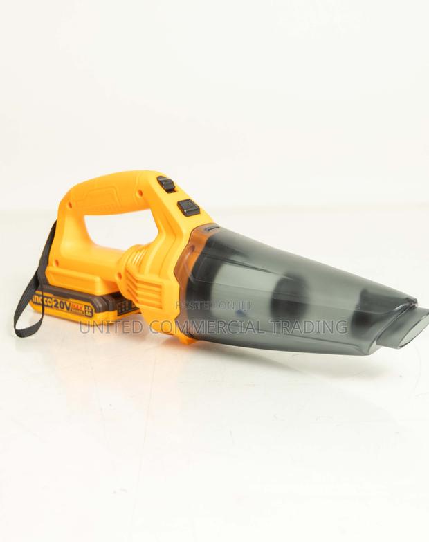 Cordless Vacuum Cleaner