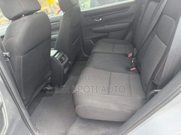 Honda CR-V 2024 White