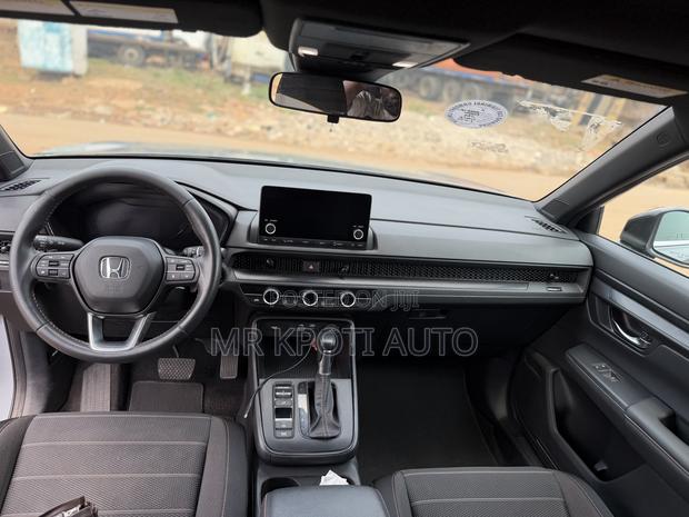 Honda CR-V 2024 White