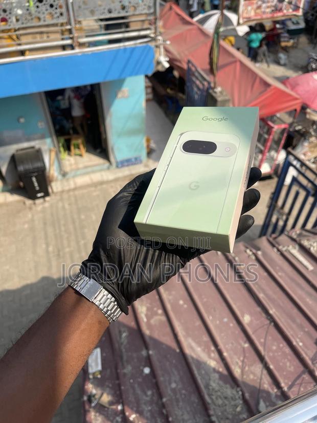 New Google Pixel 9 128 GB Green photo 2