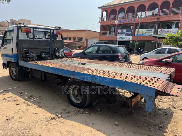 Hyundai Mighty Tow Truck (Flatbed / Recovery Truck)