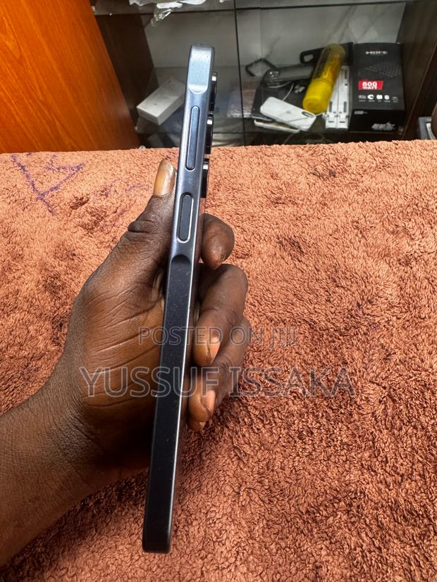 New Samsung Galaxy A16 128 GB Black photo 3