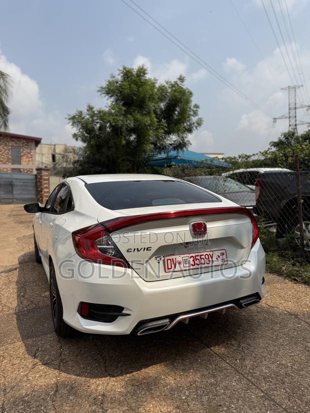 Honda Civic EX 4dr Sedan (1.5L 4cyl) 2016 White