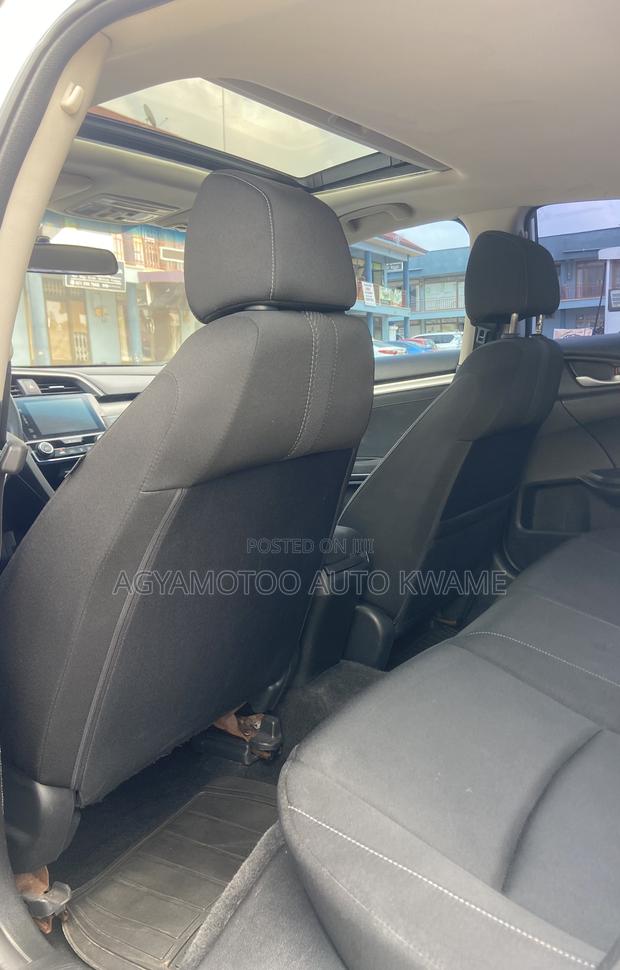 Honda Civic EX Sedan 2018 White