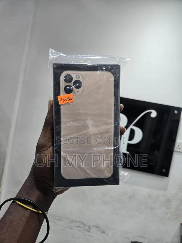 Apple iPhone 11 Pro Max 64 GB Gold