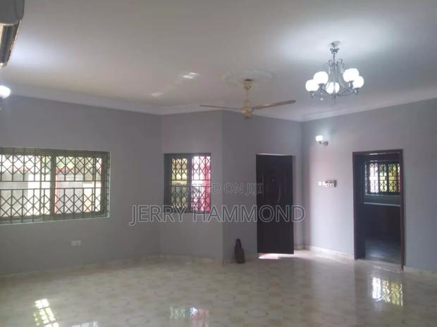 3bdrm Apartment in Tseaddo East Airport for rent · Photo 4