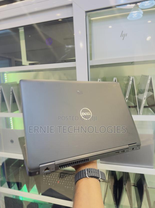 Laptop Dell Latitude 5590 8GB Intel Core i7 SSD 256GB photo 4