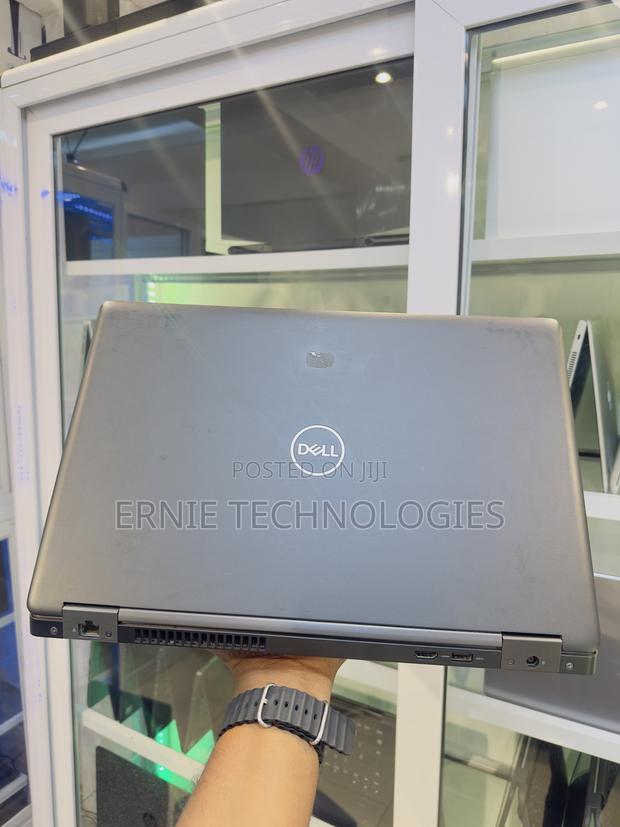 Laptop Dell Latitude 5590 8GB Intel Core i7 SSD 256GB photo 2