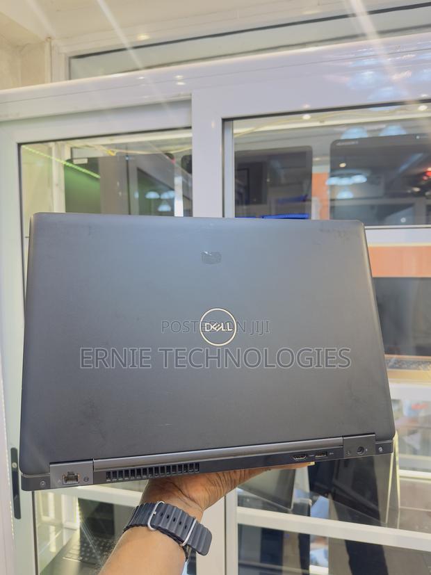 Laptop Dell Latitude 5590 8GB Intel Core i7 SSD 256GB photo 6