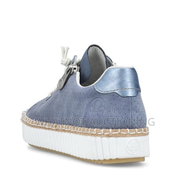 Comfort Style Trainers for Girlies photo 3