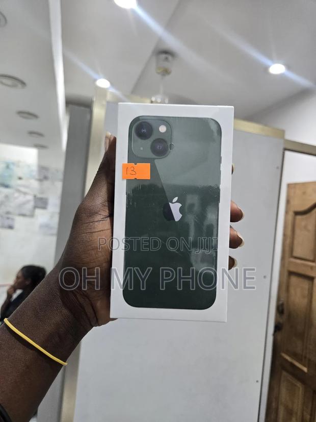 Apple iPhone 13 128 GB Green