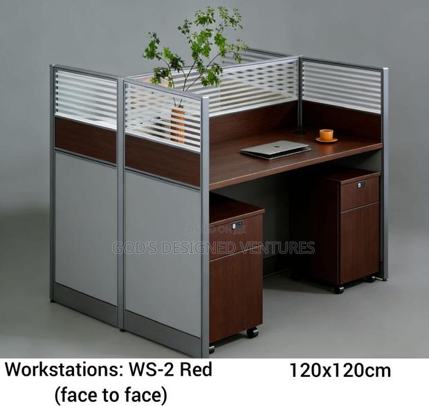 Classic and Modern 2in1 Workstation · Photo 2
