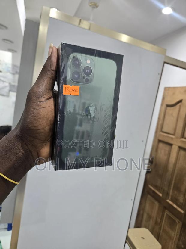 New Apple iPhone 13 Pro 128 GB Green