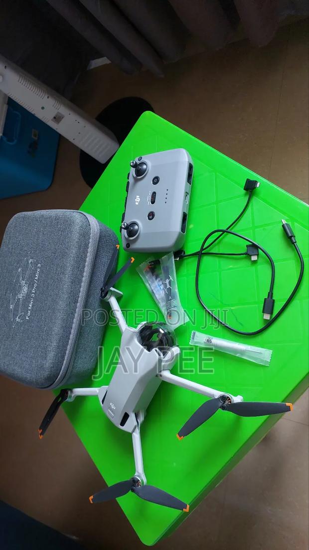 Dji Mini Drone 3 With Controller