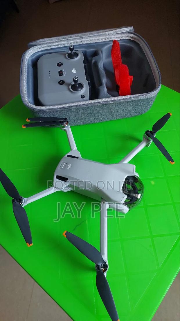 Dji Mini Drone 3 With Controller
