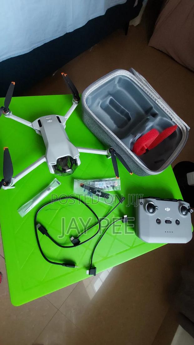 Dji Mini Drone 3 With Controller