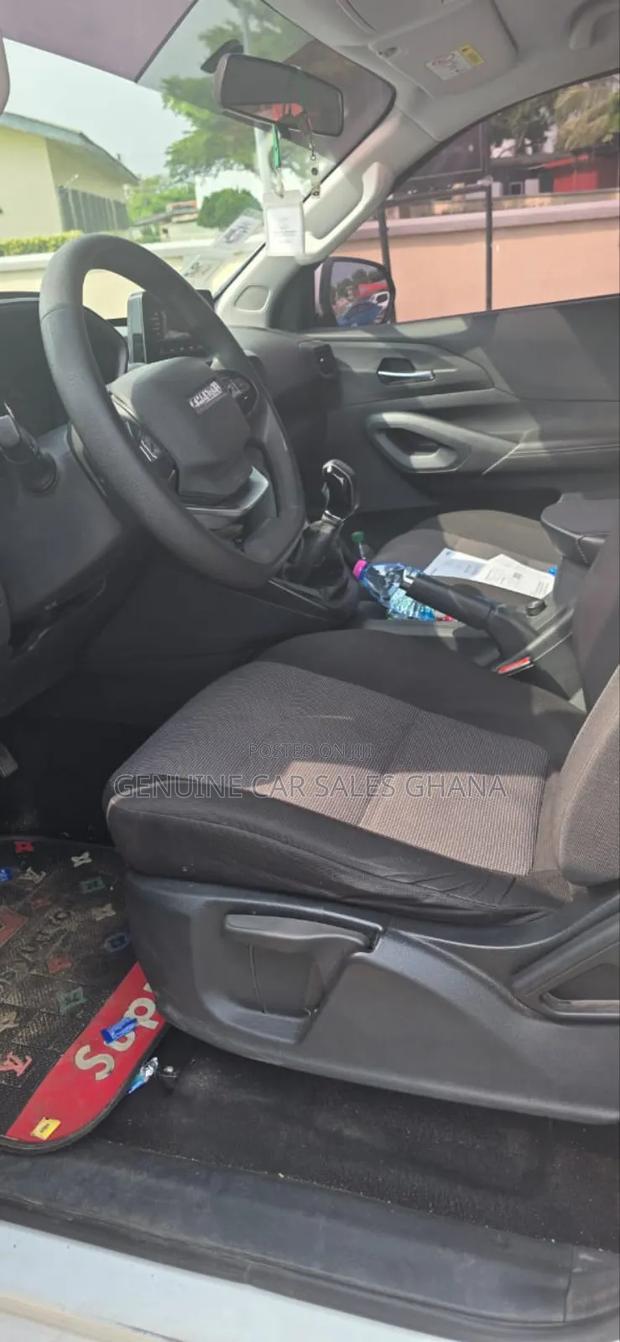 Changan Hunter Plus 2.0 Petrol 4x4 2022 White