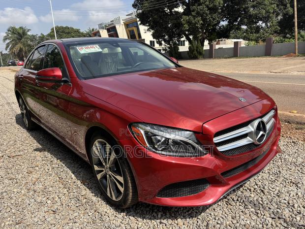 Mercedes-Benz C300 Base C300 RWD Sedan 2018