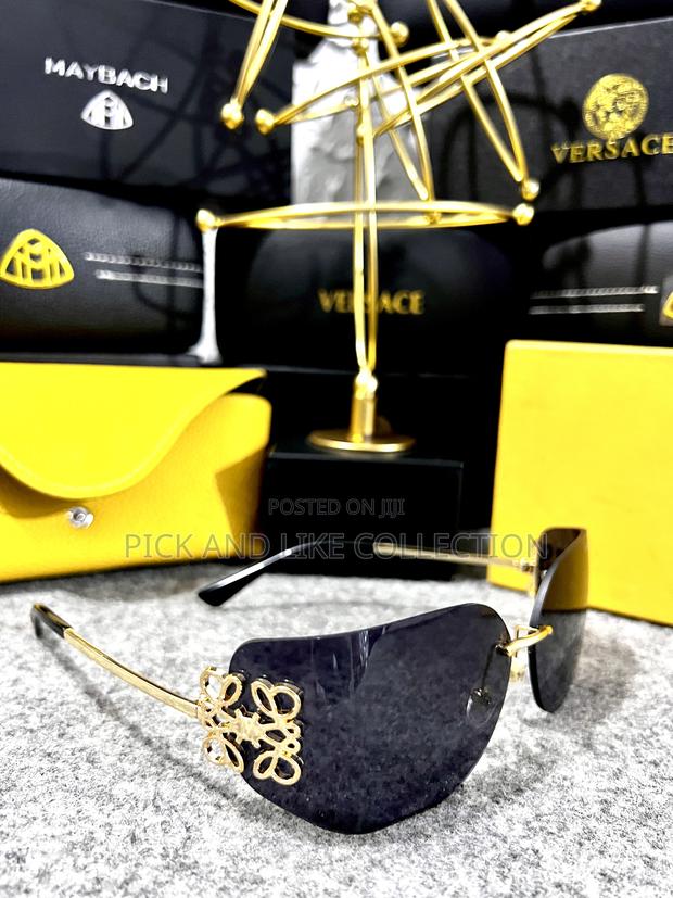 Sunglasses by Loewe photo 5