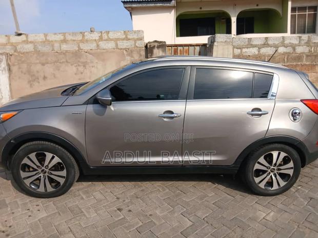 Kia Sportage SX 4dr SUV AWD (2.0L 4cyl Turbo 6A) 2015 Gray