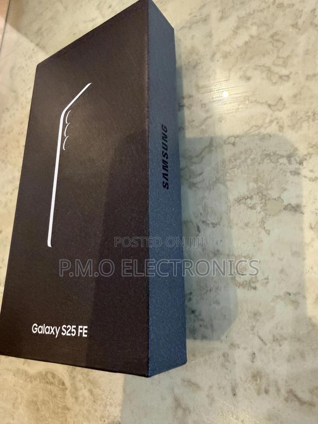 New Samsung Galaxy S25 FE 128 GB photo 3