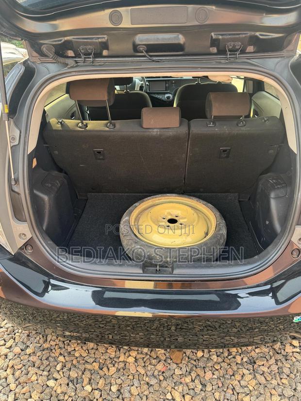 Toyota Aqua 2014 Black