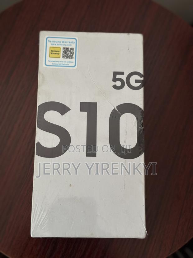New Samsung Galaxy S10 5G 256 GB Black