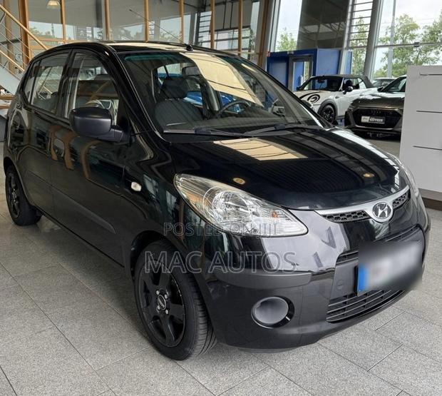 Hyundai I10 1.1 2010 Black photo 2
