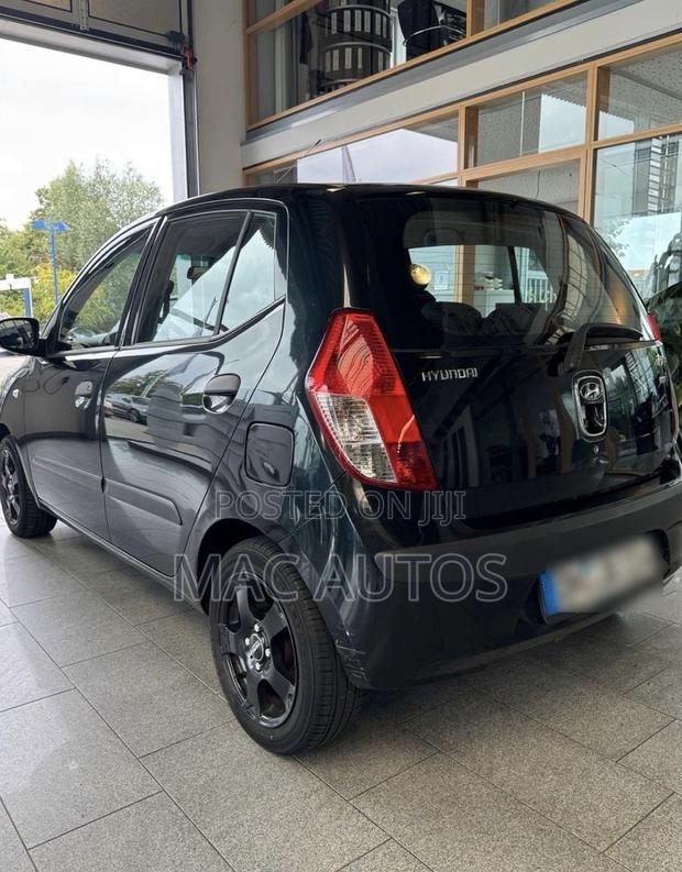Hyundai I10 1.1 2010 Black photo 3