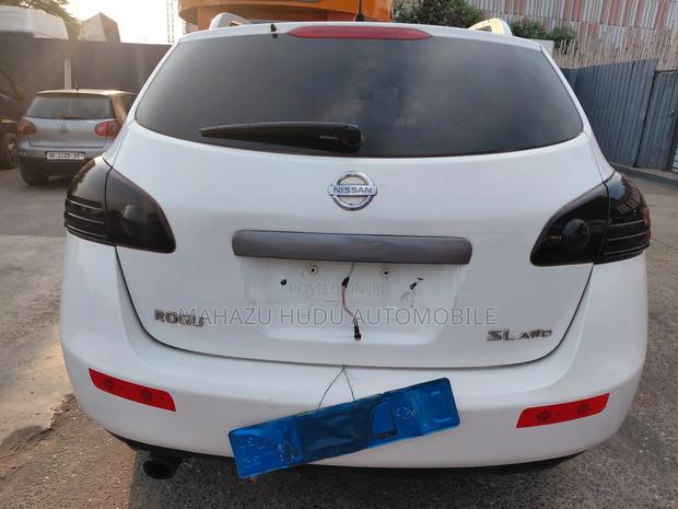 Nissan Rogue S 2010 White