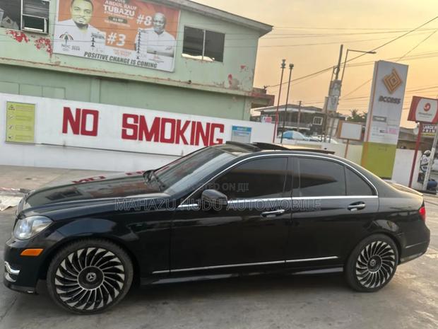 Mercedes-Benz C300 Sport 4Matic Sedan AWD (3.5L 6cyl 7A) 2014 Black