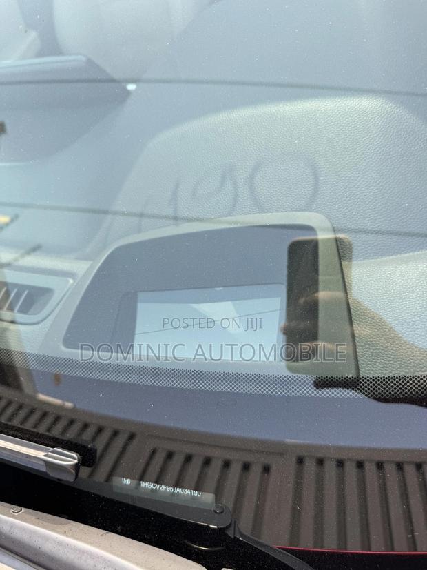 Honda Accord Touring 2.0T 2018 Burgundy