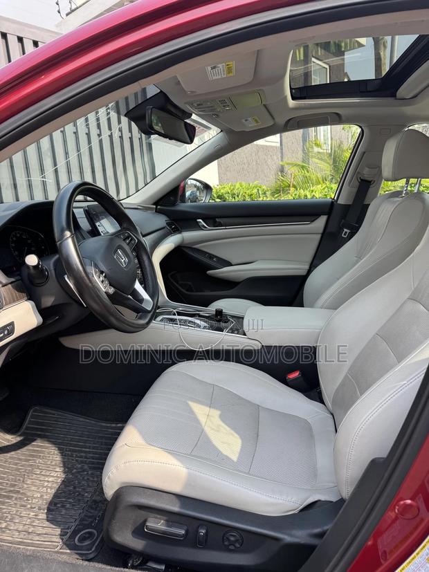 Honda Accord Touring 2.0T 2018 Burgundy