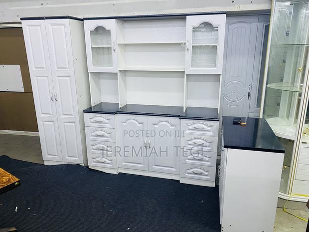 Quality Modern Kitchen Cabinet Set