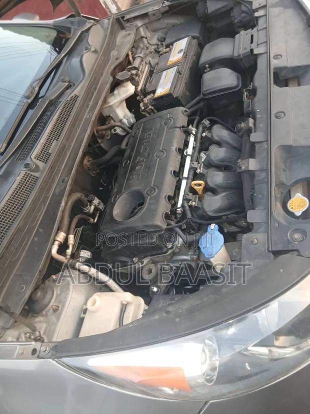 Kia Sportage SX 4dr SUV AWD (2.0L 4cyl Turbo 6A) 2015 Gray