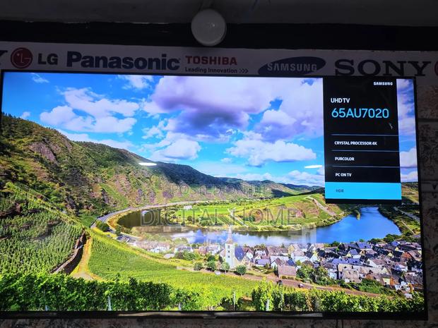 Samsung Crystal Uhd photo 2