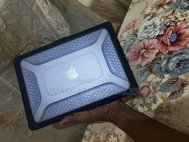Laptop Apple MacBook Pro 2020 8GB Intel Core I5 SSD 512GB photo 5