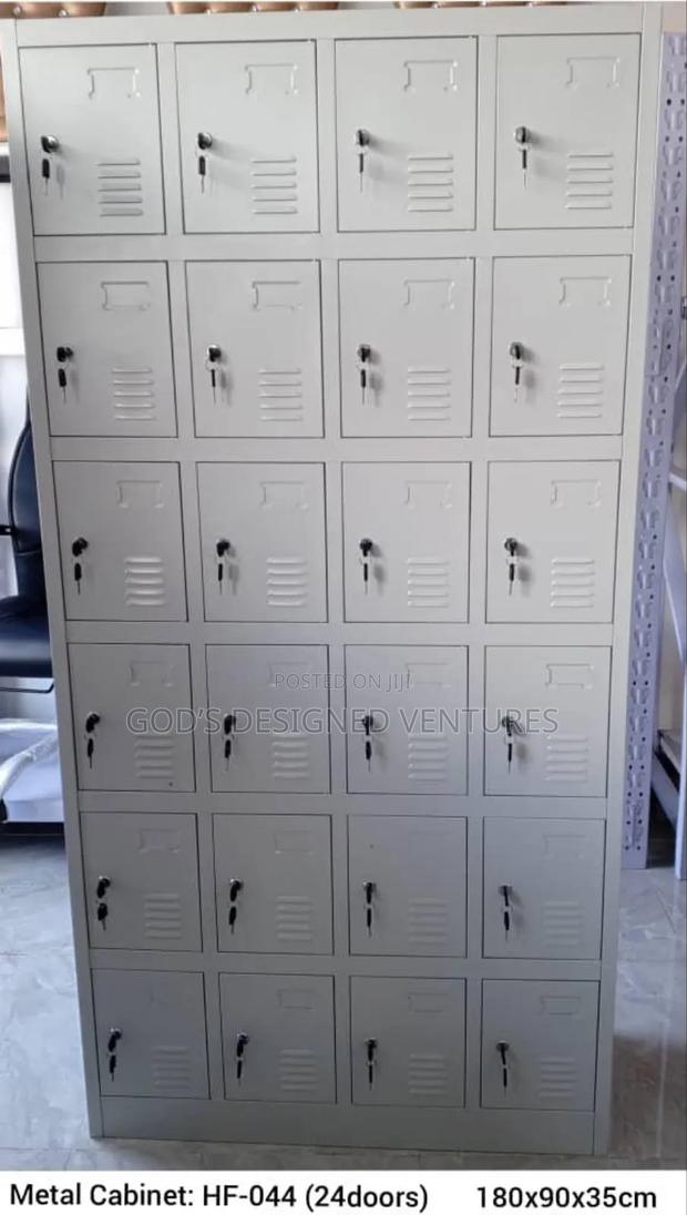 24locker Cabinet