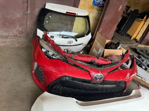 Corolla 2017 Front Cut