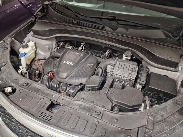 Kia Sorento LX 4dr SUV AWD (2.4L 4cyl 6A) 2015 Silver