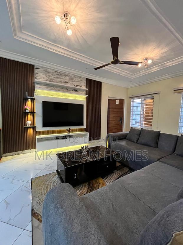 Furnished 2bdrm Apartment in School Junction for rent photo 2