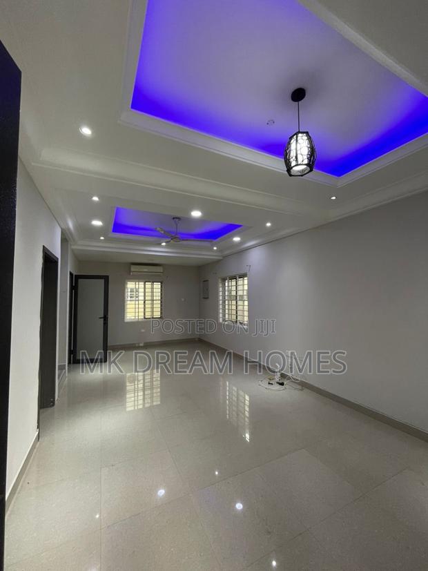 3bdrm House in Paradise Estate for rent photo 2