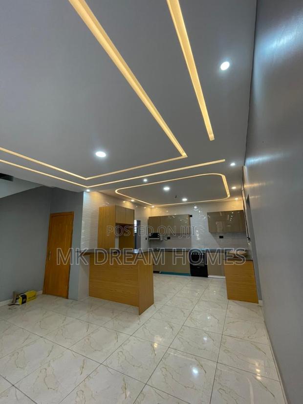 3bdrm House in Lake Side Estate for sale photo 4