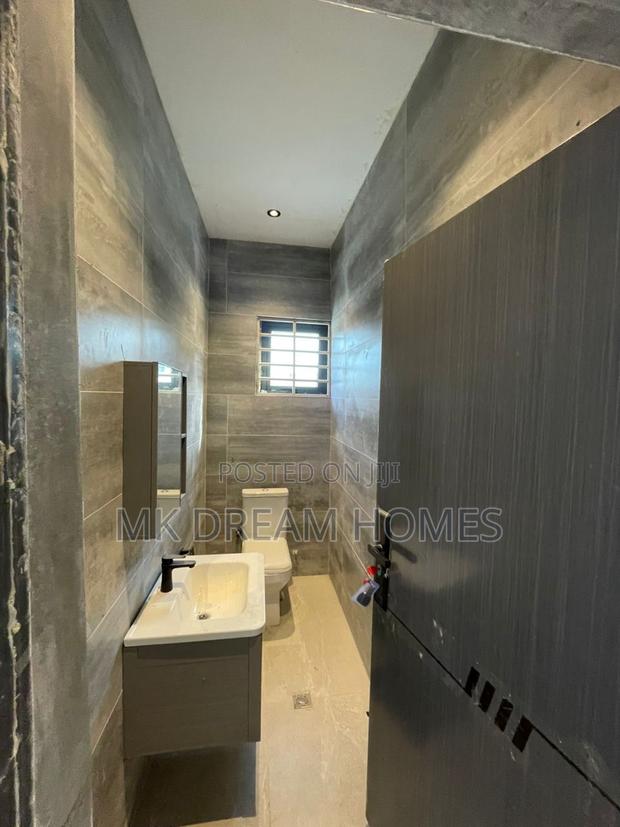 3bdrm House in Lake Side Estate for sale photo 6